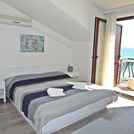 Rooms&Apartments Beach Star Split Exterior photo