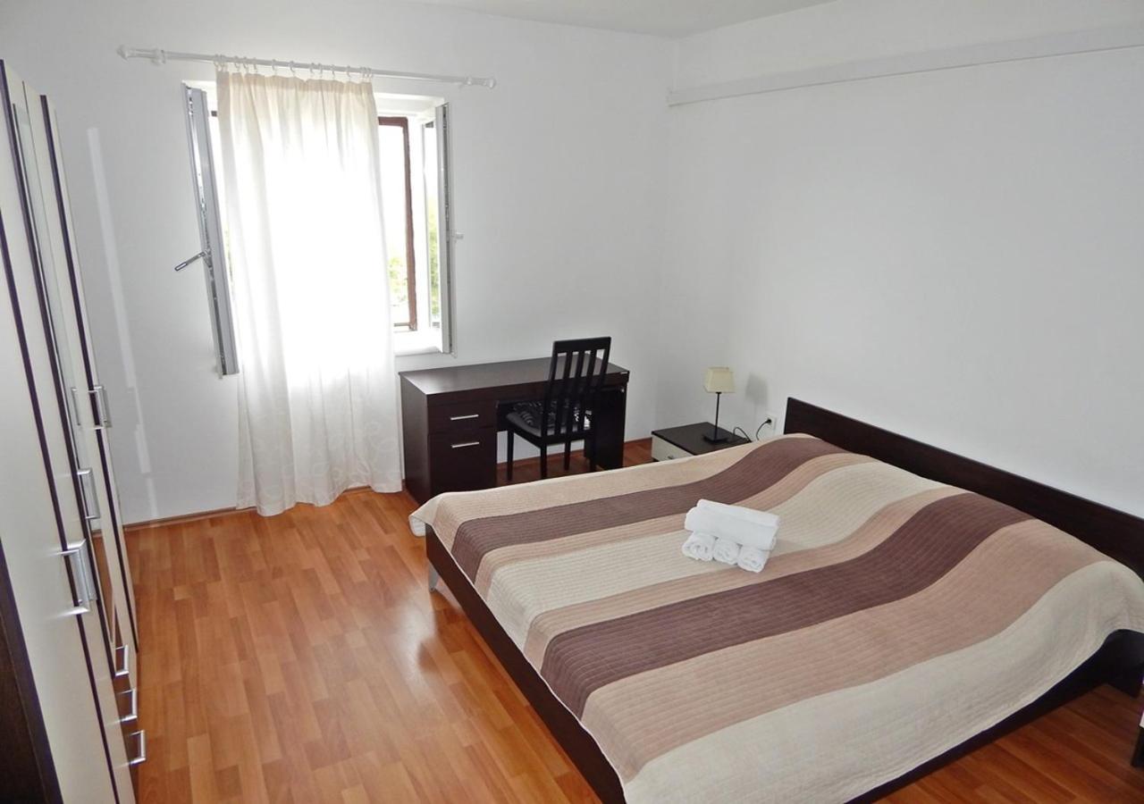 Apartament Rooms&apartments Star Split